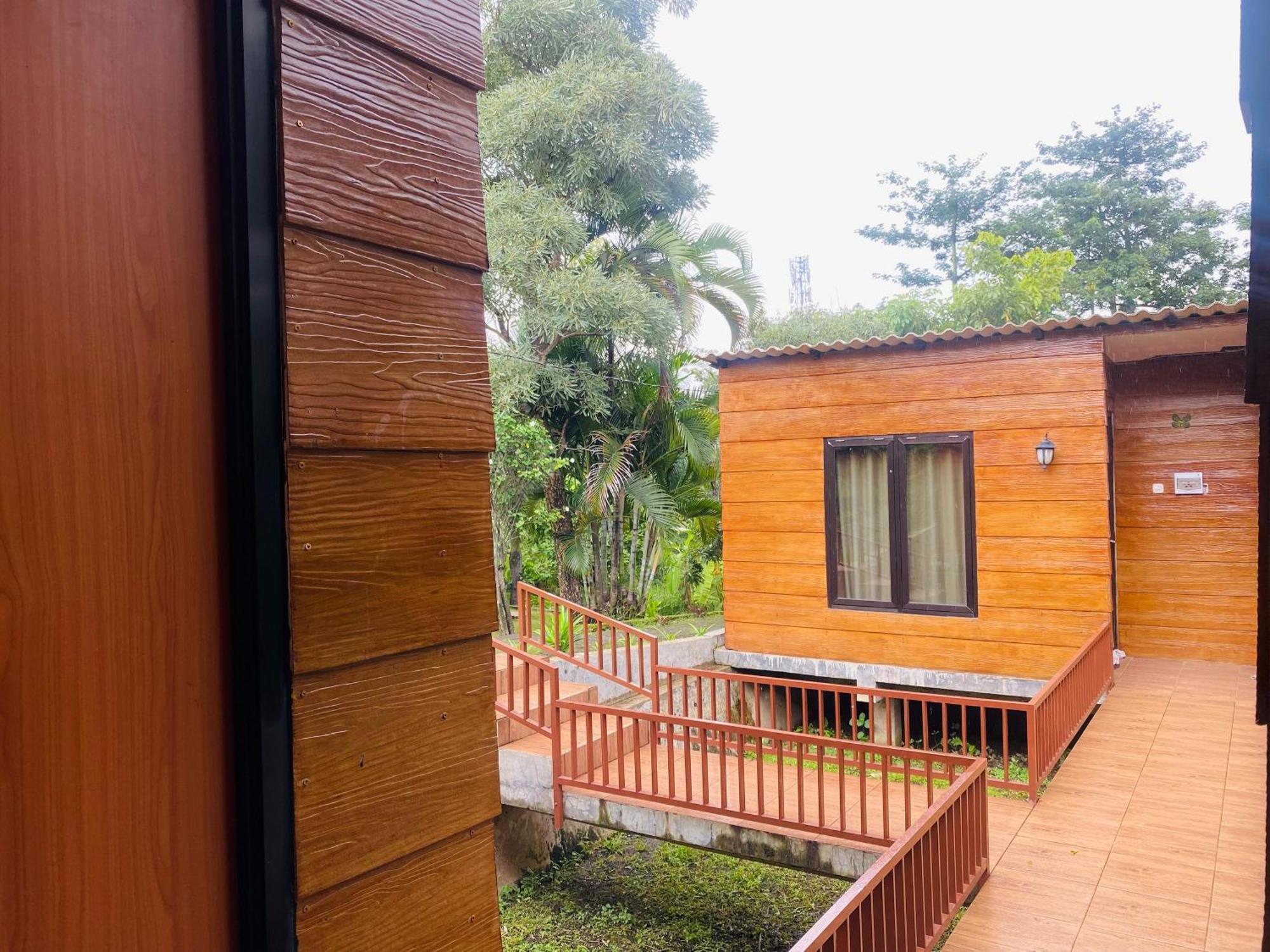 Reddoorz Syariah Near Wisata Durensewu Pandaan Jetak Exterior foto